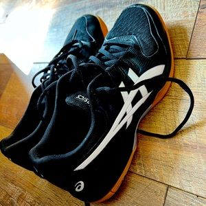 ASICS Volleyball Shoes